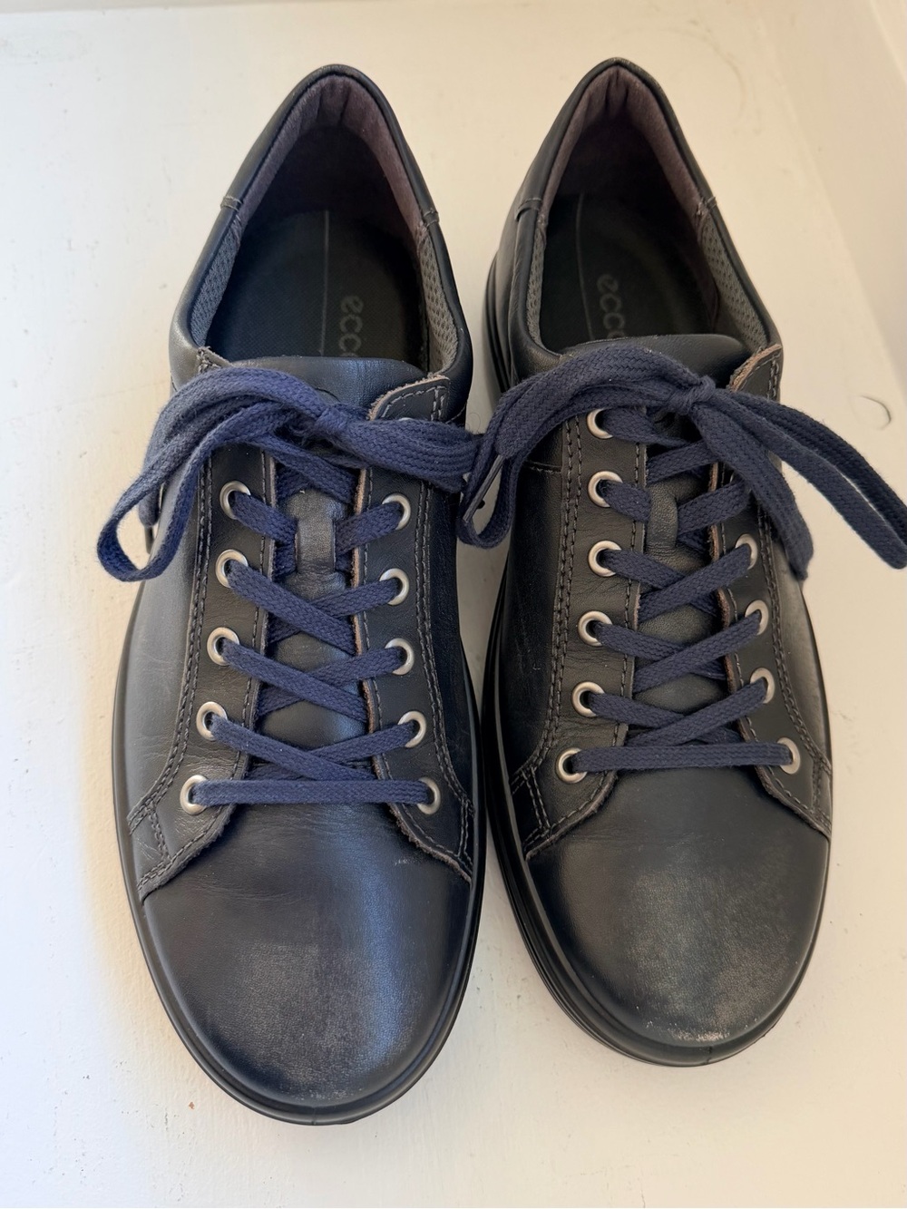 Ecco Men's Navy Blue Leather Sneakers with Navy Laces